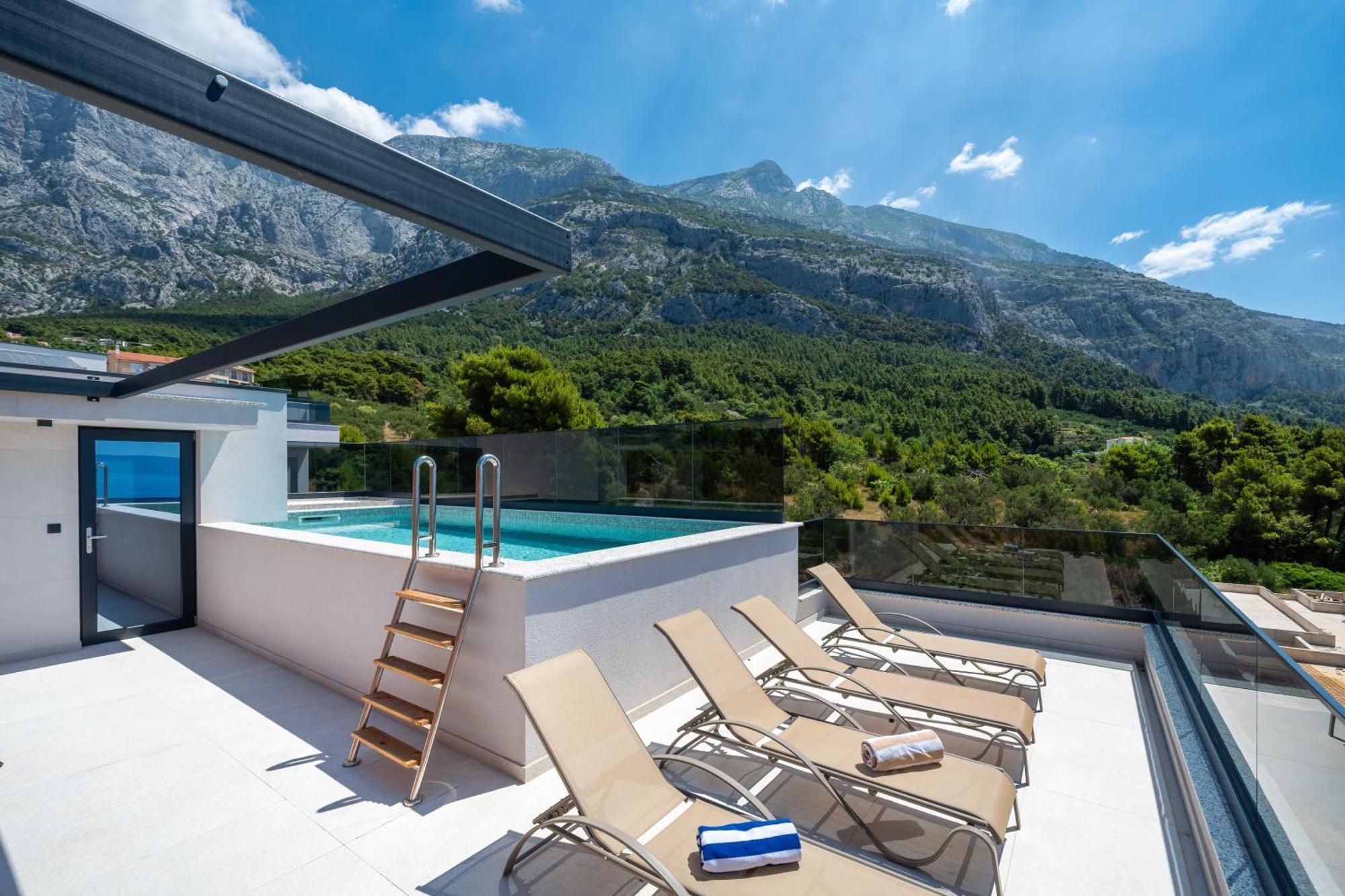 Luxury Tea With Heated Pool * Makarská